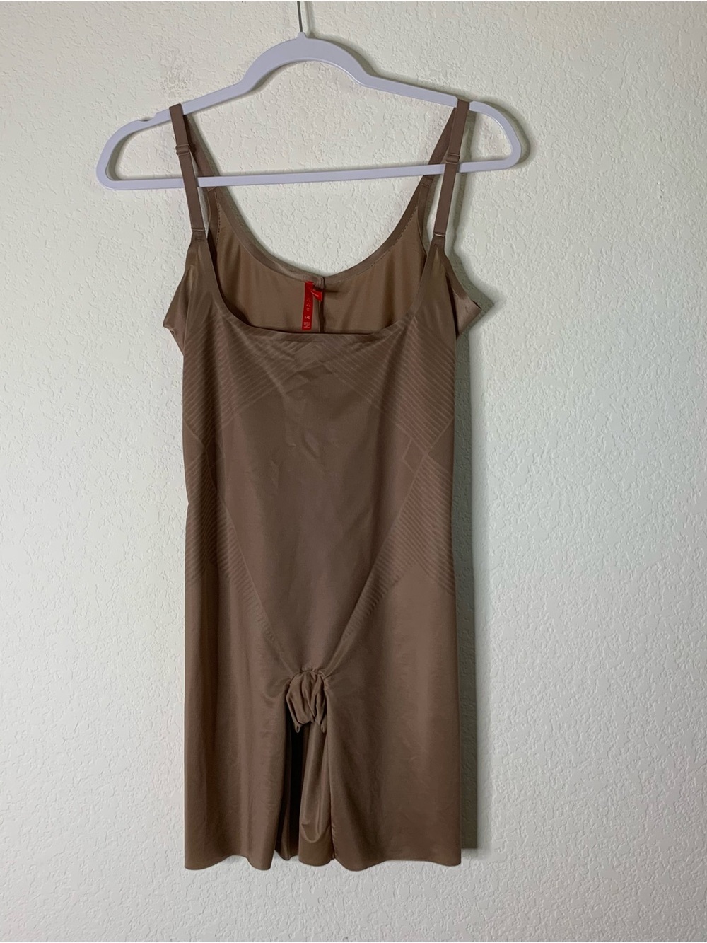 SPANXshape® Invisible Open-Bust Mid-Thigh Bodysuit L